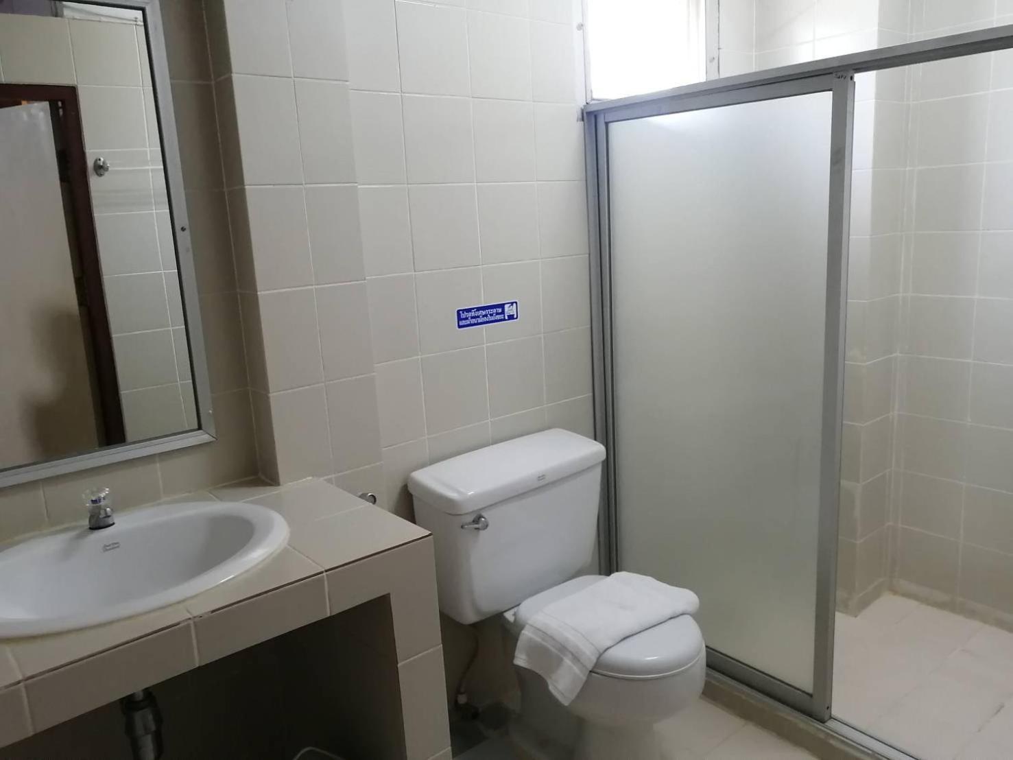 Guest house Beachfront Cha Am
